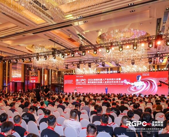 LEWIN乐玩-PConline2025"智臻科技奖"揭榜，联想开天X7以"黑马之姿"上榜！